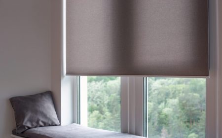 Motorized,Roller,Shades.,Automatic,Roller,Blinds,Beige,Color,On,Large